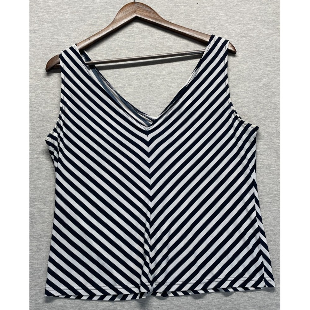 Studio I Cropped Tank Top Womens 14 Navy White Striped Sleeveless V-Neck Casual